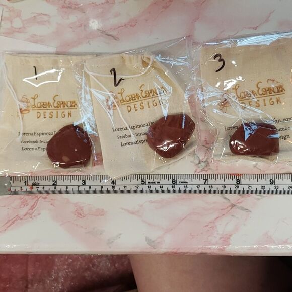 Red Jasper Tumble stone sealed in package not touched - Picture 4 of 7
